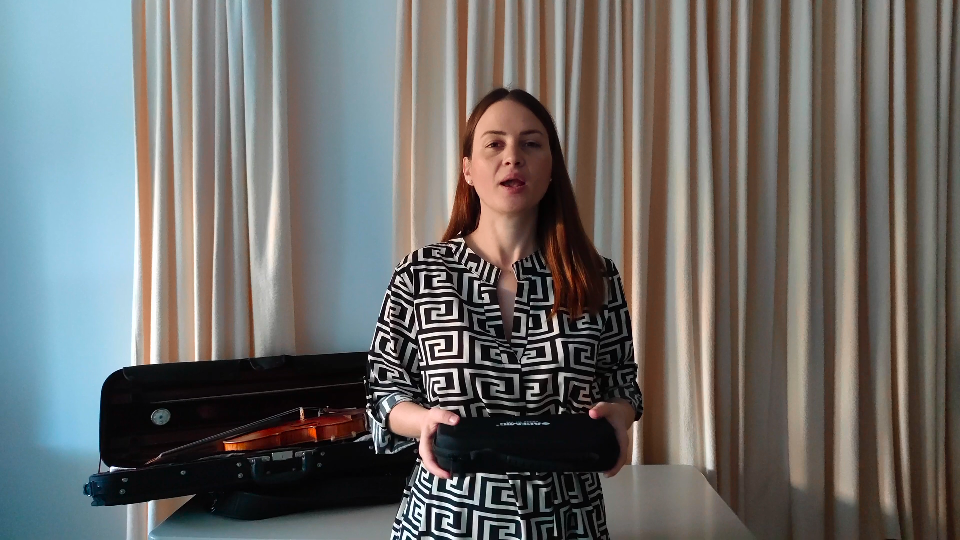 VT-5 Wireless Violin Microphone